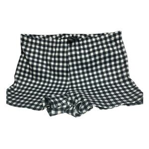 PrettyLittleThing Black and White High Waist Shorts